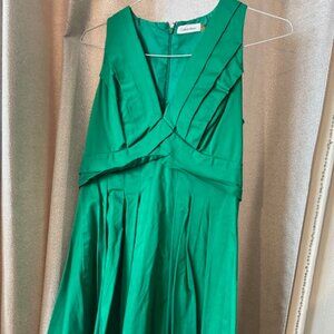 Calvin Klein Women’s Pleated V-neck Tank Dress (Size 8)